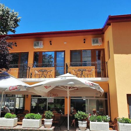 Casa Gabi'S Hotel Orşova Exterior foto
